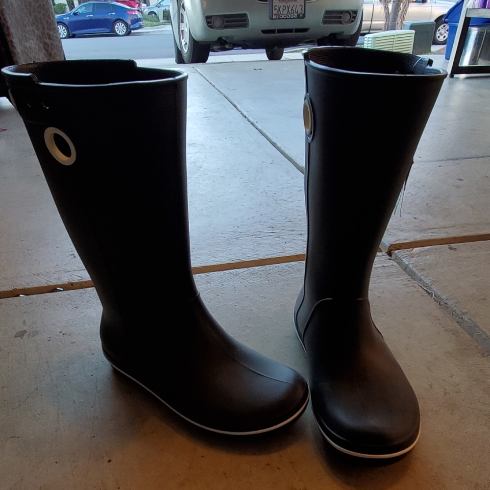 Crocs rainboots